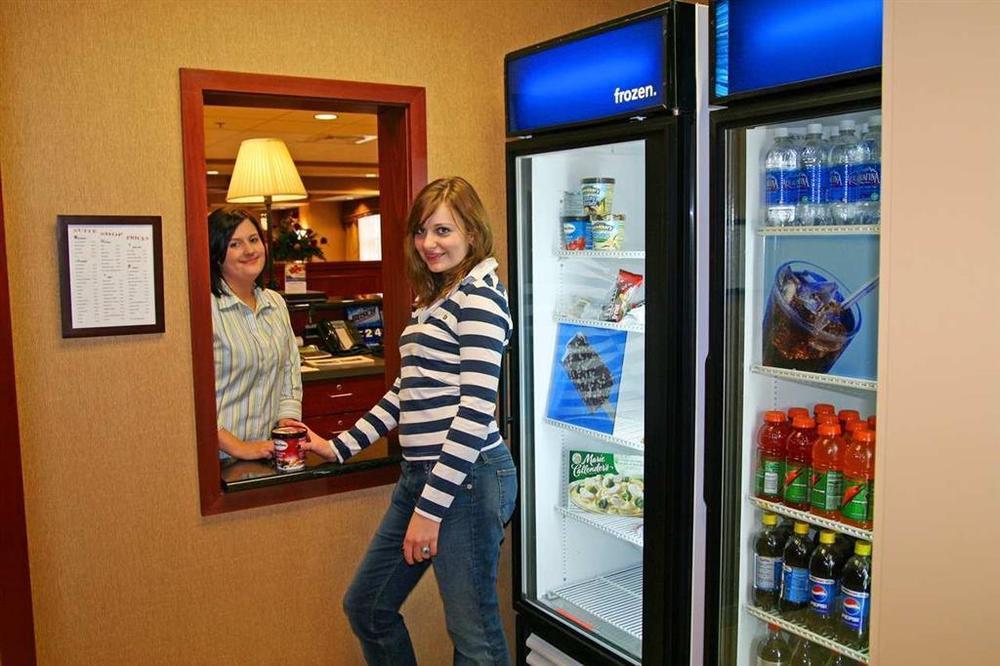 Hampton Inn Hays-North Of I-70 Pokoj fotografie
