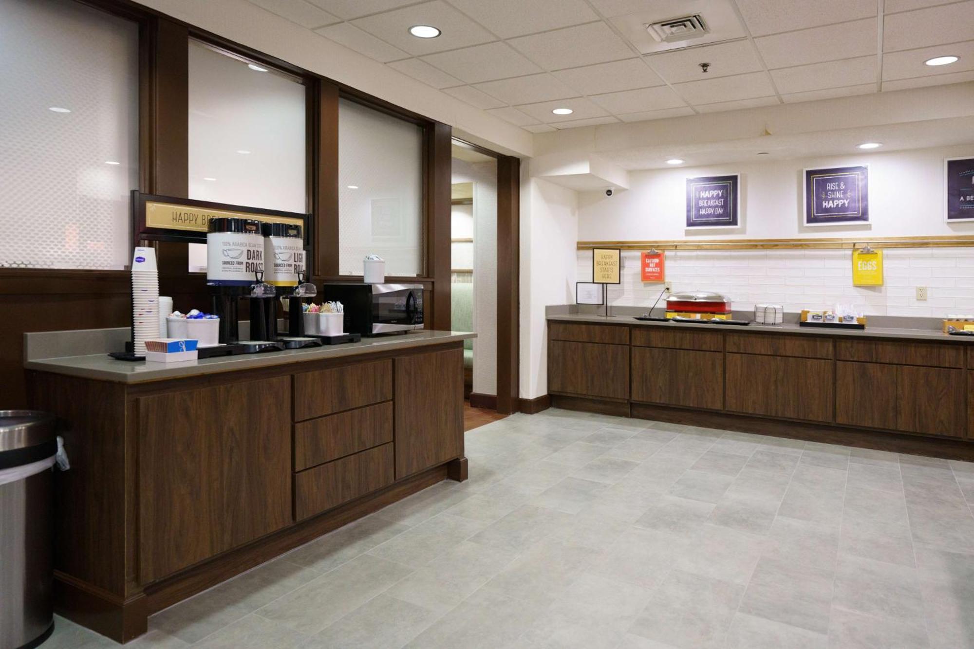 Hampton Inn Hays-North Of I-70 Exteriér fotografie