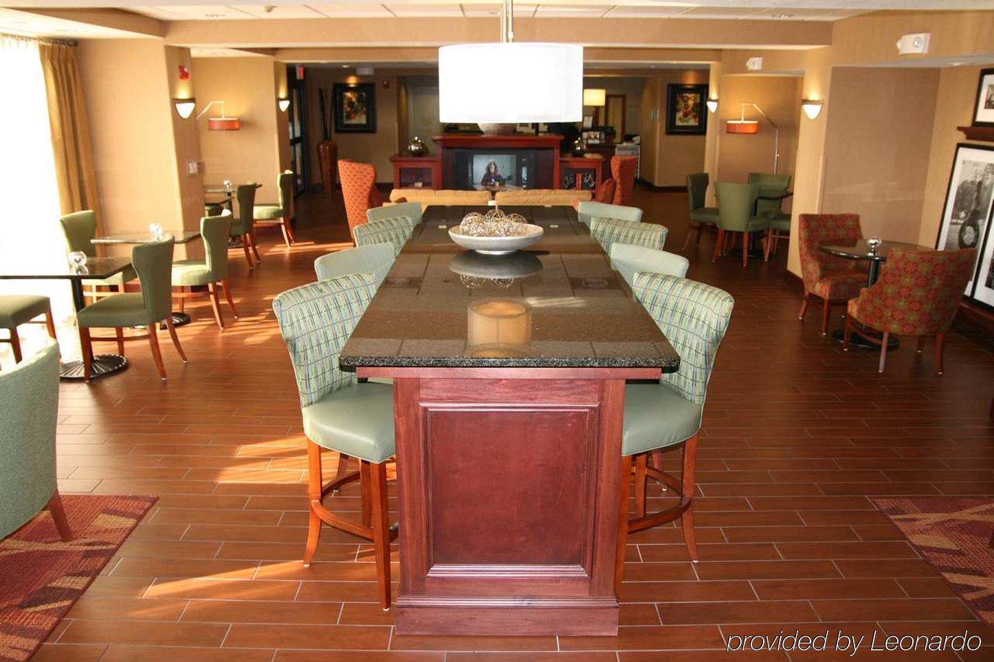 Hampton Inn Hays-North Of I-70 Exteriér fotografie