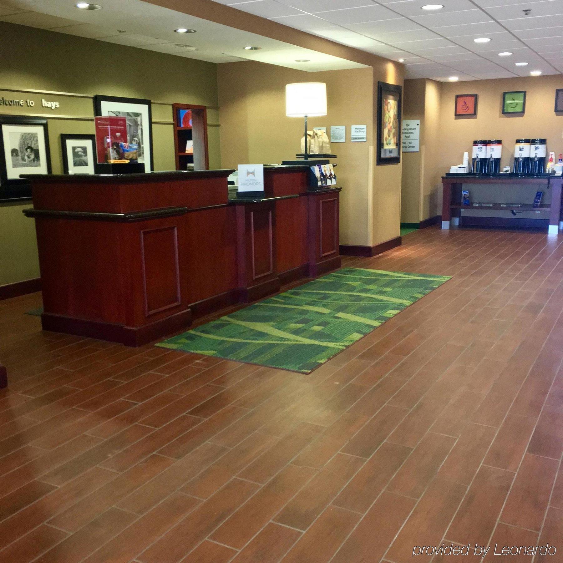Hampton Inn Hays-North Of I-70 Exteriér fotografie